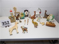 Giraffe Picture Frames, Figurines