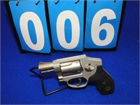 Smith & Wesson 642-2 Airweight .38spl + P