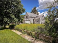 Walhalla, ND-Single Family Victorian Home-2400sqf