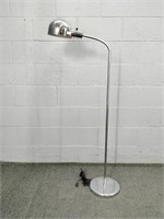 Articulating Floor Lamp