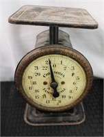 Vintage Columbia produce scale
