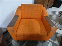 RETRO TEAK FRAMED ORANGE UPHOLSTERED CHAIR