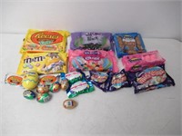 "As Is" Lot Of 20 Assorted Chocolate And Candy