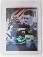 RUSSELL WILSON SIGNED SPORTS CARD WITH COA