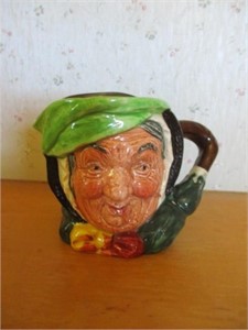 Royal Doulton "Old Lady" mug