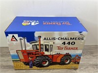 Allis Chalmers 440 Toy Farmer 1/16