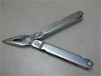 Pre-Owned Leatherman Super Tool Shown