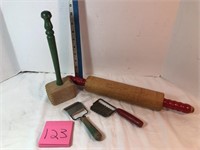 4 wood handled kitchen items