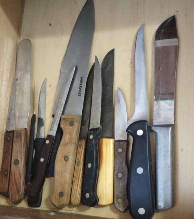 Group of assorted knives