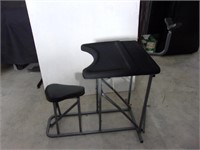 Buck collapsible shooting bench