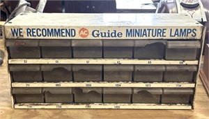 AC Guide Miniature Lamps Parts Display with Parts