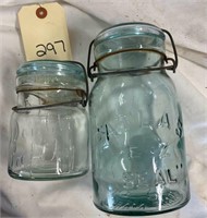 L297- 2 blue easy seal jars