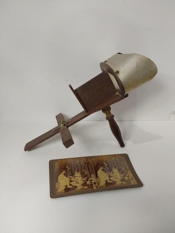 Antique Wood Stereoscope W/1 Card U7A