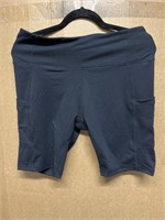 Size X-large baleaf women shorts