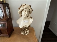 GRECIAN STYLE CERAMIC BUST OF LADY