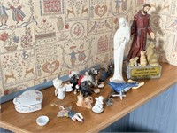 Religious & Dog Figurines, Tie / Belt Rack