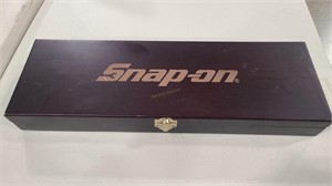 SNAP-ON WRENCH THEME CARVING SET