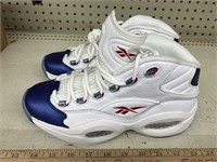 Reebok size 7 1/2