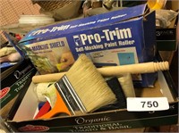 Self Masking Paint Roller & Other Paint Supplies
