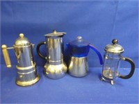 (4) Teapots