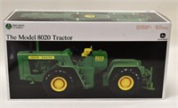1/16 Ertl John Deere Model 8020 Tractor Precision