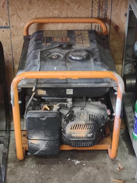 Generac Gas-Powered Generator (Model GP5500)