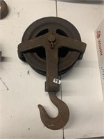 ANTIQUE  PULLEY  WITH HOOK