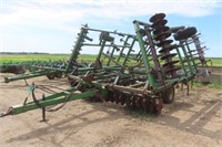 JD 724 24' Soil Finisher #X001480