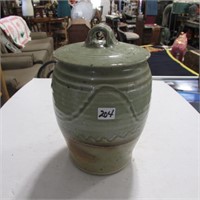 POTTERY COOKIE JAR  10 1/2" INCL HANDLE