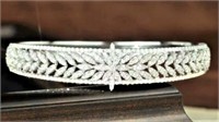 3.2ct Natural Diamond 18Kt Gold Bangle