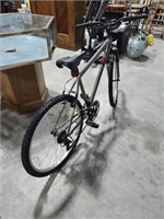 Men's Roadmaster bicycle