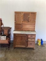 Wonderful Oak Antique Hoosier cabinet 40x23x67