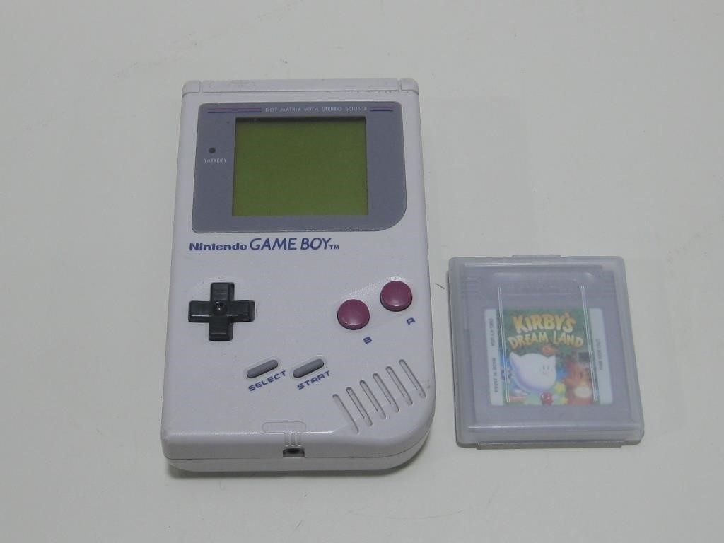 Nintendo Game Boy W/Kirby Game Works