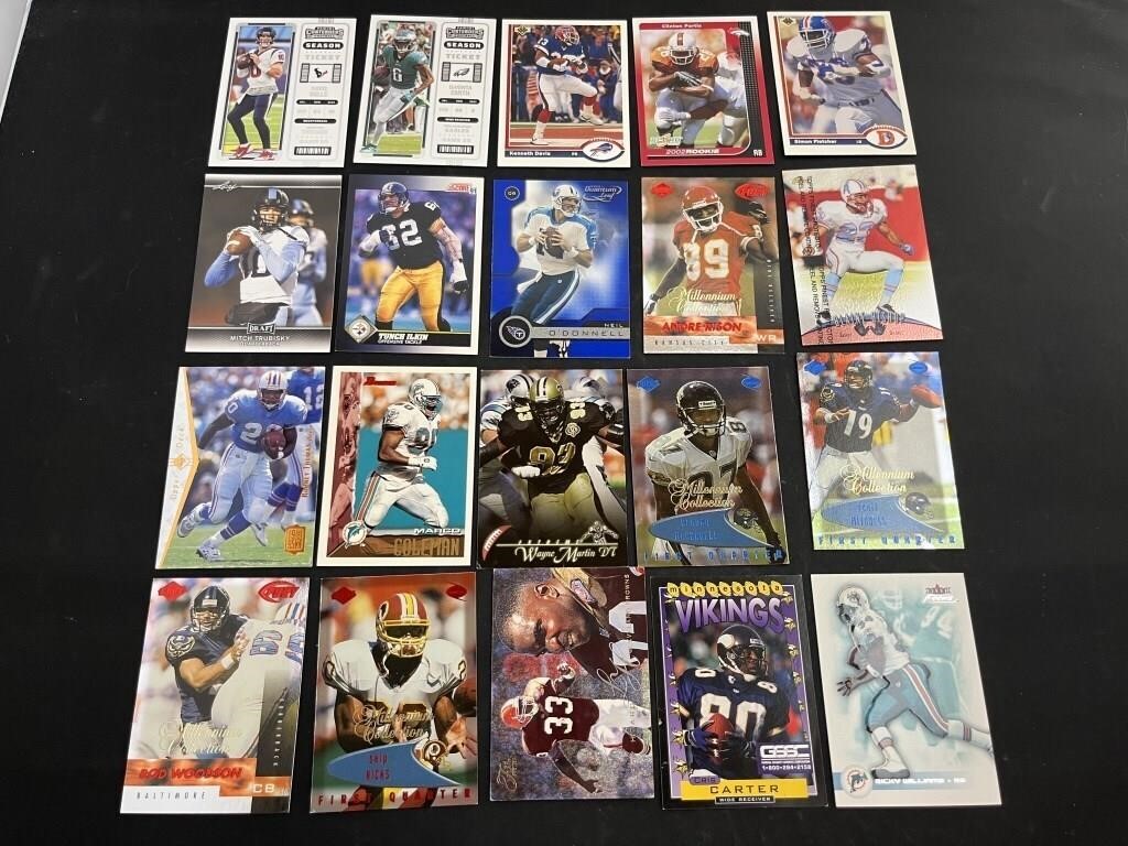 20 Assorted Football Cards