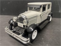 1926 Pontiac Cord 2-door. Die-cast.