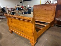 Sleigh Bed
