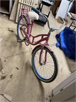 Schwinn, girls bicycle appears to be 24 inch see