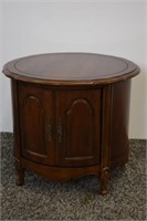 ROUND TABLE WITH BAR - 22"H X 25"D