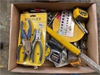 QTY OF MISC HAND TOOLS