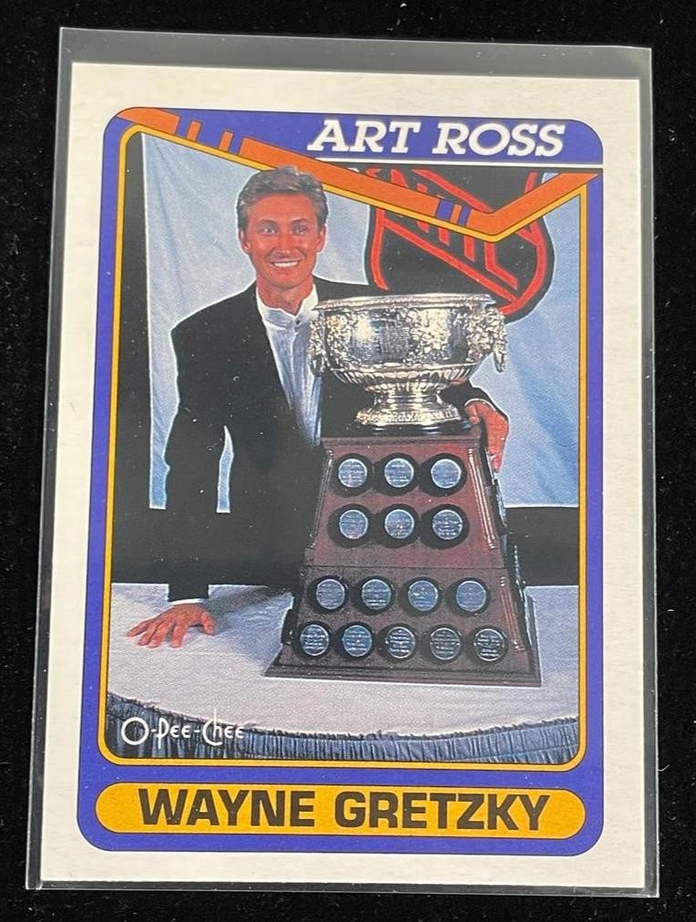 Scarce Card 1990 OPEECHEE HOF Wayne Gretzky