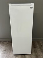 Brada Upright Freezer Model WS-180FFZ