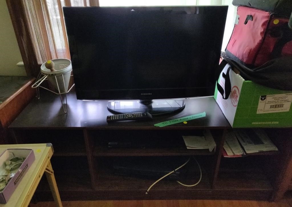 31" TV w/ Stand, Player & Remote