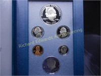 1990 United States Mint Prestige Set. With COA