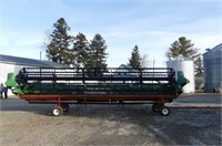 John Deere 925F Flex Head on Smyth Header Wagon