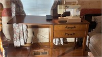 Vintage Singer Sewing Machine With Cord & Foot