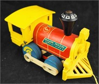 Vintage Fisher Price 643 Toot Toot Pull Train Toy