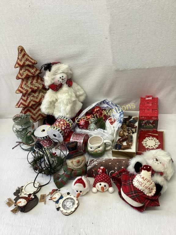 Assorted Christmas Decor