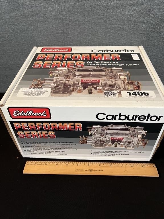 NEW Edelbrock Performer Series Carburetor 1405