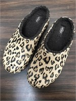 Cheetah Croc - size 11