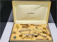 YELLOW MENS JEWELRY BOX FILLED WITH TIE CLIPS